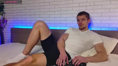 Gared online show from December 3, 7:58 am