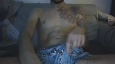 garyreal1990 online show from December 30, 4:40 pm