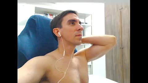 gatosarado23 online show from November 14, 2:15 am