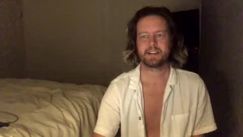 gcsurfer81 online show from September 22, 7:52 am