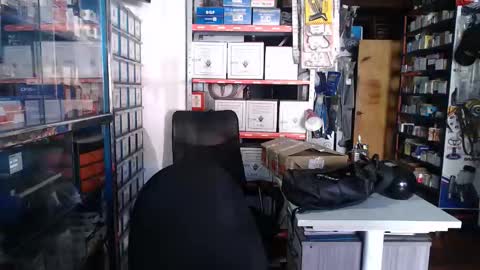 Snapshot of geckohot25 chatting on October 24, 1:46 pm DANI 3 online show from October 24, 1:46 pm