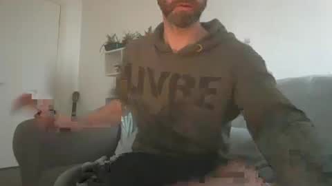 Geon online show from March 12, 9:50 am