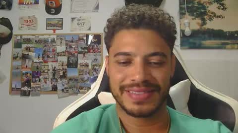 geovannygarrido91 online show from November 1, 3:21 am