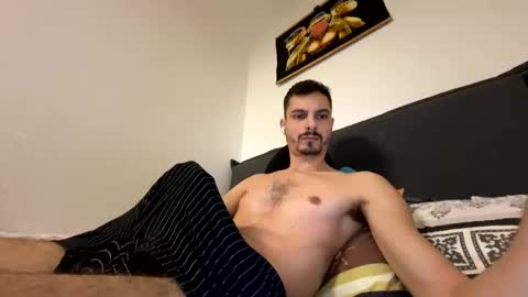 Snapshot of germanbigdic77 chatting on December 30, 12:54 am HeteroGermanbigdic77 online show from December 30, 12:54 am