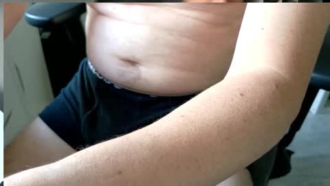 Snapshot of germinator33 chatting on September 15, 2:18 pm germinator33 online show from September 15, 2:18 pm