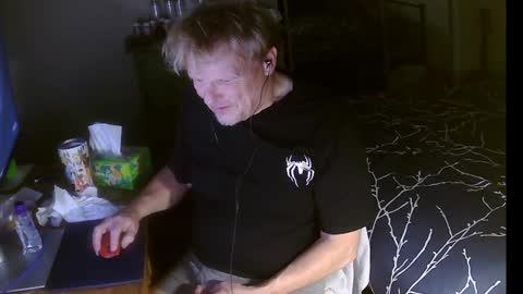 Gethyn online show from December 3, 7:30 am