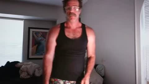 GetsNatty online show from August 6, 7:20 pm