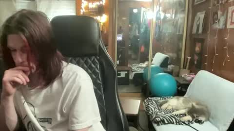 ghostboygbc online show from February 20, 6:19 am