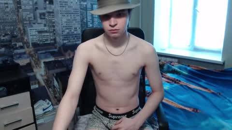 Snapshot of ghostfacefriends chatting on February 10, 5:47 am Fedya online show from February 10, 5:47 am