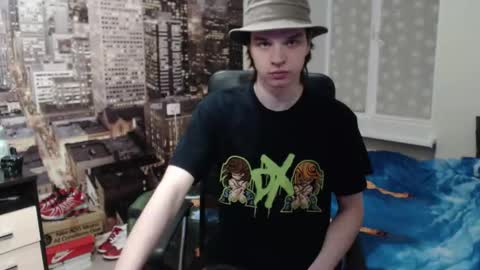 Snapshot of ghostfacefriends chatting on October 14, 7:54 pm Fedya online show from October 14, 7:54 pm