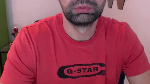 Snapshot of gianni_lion chatting on December 6, 3:22 pm Gianni online show from December 6, 3:22 pm