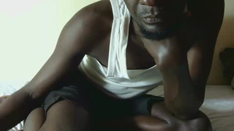 giant_couple online show from March 15, 7:53 pm