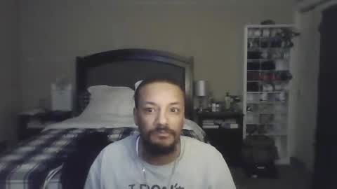 Snapshot of gifted_blacksnake chatting on October 14, 11:23 pm Gifted online show from October 14, 11:23 pm