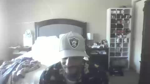 Snapshot of gifted_blacksnake chatting on October 18, 2:11 pm Gifted online show from October 18, 2:11 pm