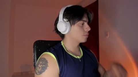 GioRusso online show from November 12, 5:13 am