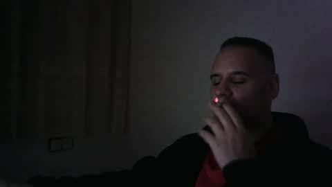 Snapshot of gioshadow chatting on February 22, 9:32 pm gioshadow online show from February 22, 9:32 pm