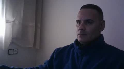 Snapshot of gioshadow chatting on January 12, 12:55 pm gioshadow online show from January 12, 12:55 pm