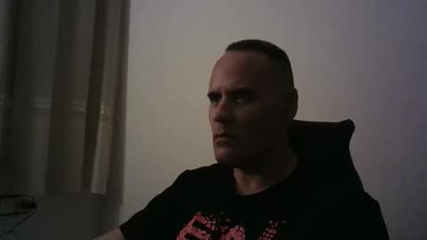 Snapshot of gioshadow chatting on October 4, 7:08 pm gioshadow online show from October 4, 7:08 pm