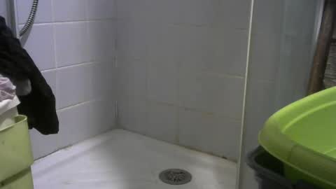 lovegirlscallme online show from February 6, 8:28 pm