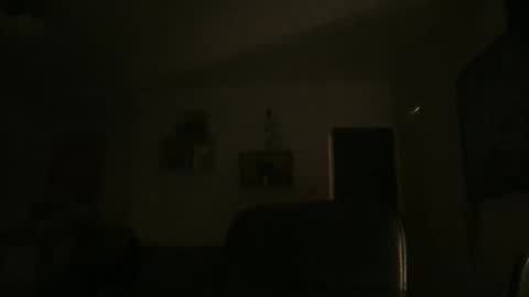 Snapshot of glazeeeeeeeeeee chatting on October 18, 2:16 am glazeeeeeeeeeee online show from October 18, 2:16 am