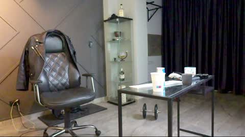 Snapshot of glennmasters chatting on January 2, 4:09 am Matthew .. for short call me Matt online show from January 2, 4:09 am