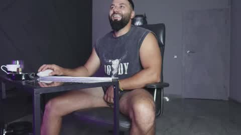 Snapshot of glennmasters chatting on October 1, 8:57 pm Matthew .. for short call me Matt online show from October 1, 8:57 pm