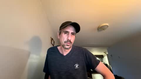 gmang4242 online show from February 20, 7:37 pm