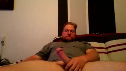 Snapshot of gnik_labinnah chatting on September 23, 6:07 pm gnik_labinnah online show from September 23, 6:07 pm