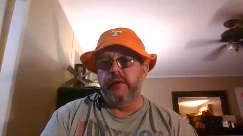 IDKIDCIDGAF online show from November 20, 1:38 am