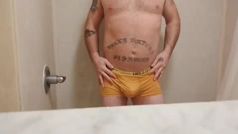 Snapshot of goblue4133 chatting on February 17, 3:25 am goblue4133 online show from February 17, 3:25 am