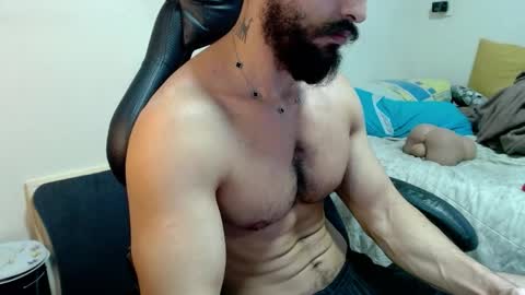 god hunkules online show from March 10, 4:35 pm