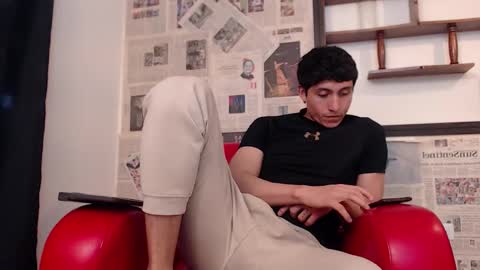 steven online show from December 5, 2:57 pm