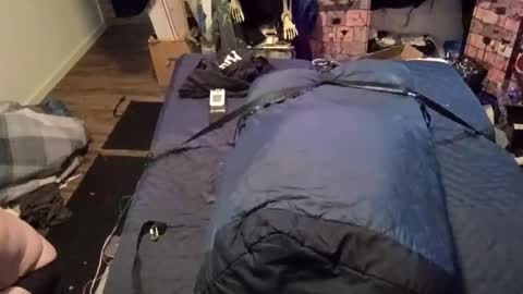 KCKK HOTTEST IN THE BAY online show from February 22, 5:36 pm