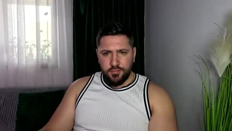 gold_alpha_boy online show from February 24, 2:07 pm