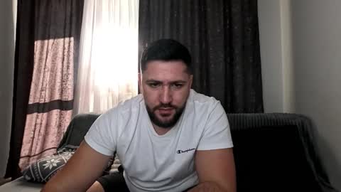 gold_alpha_boy online show from November 24, 9:54 am