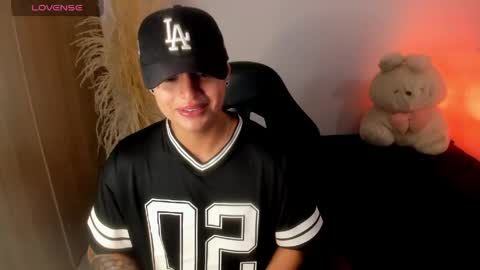 Cami online show from May 19, 1:56 am