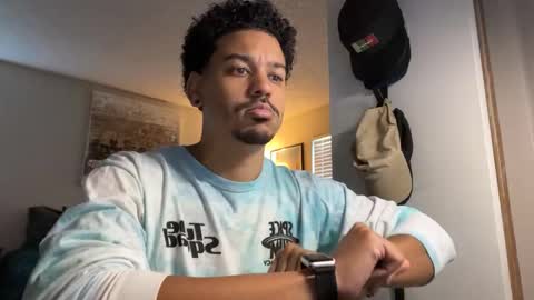 Snapshot of goodjob_jay chatting on October 1, 3:49 pm Goodjob Jay online show from October 1, 3:49 pm