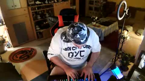 google5001 online show from October 5, 2:37 am