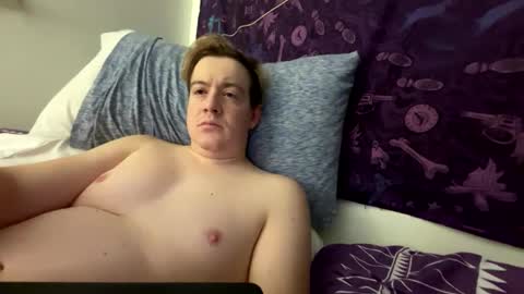 grabmybutt420 online show from March 3, 7:07 am