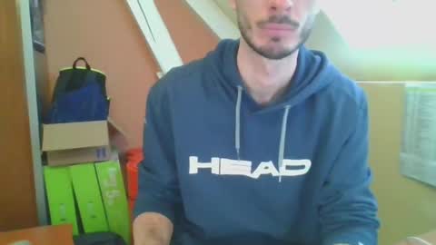 Snapshot of grandbi chatting on February 13, 10:02 am grandbi online show from February 13, 10:02 am