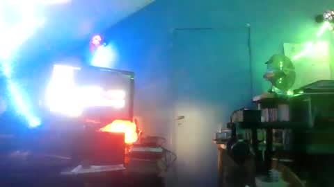 Gerapixeld your lovwiz online show from September 13, 12:17 pm