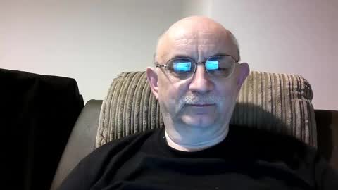 Master  Sir online show from December 11, 9:11 pm