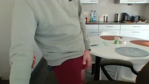 Griesie online show from February 18, 2:49 pm