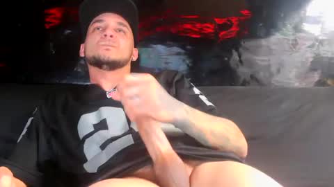 Gripthahips online show from February 13, 7:35 am