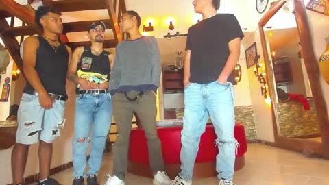 GRIVALS. THOMAS AND DAMIAND online show from February 16, 5:04 pm