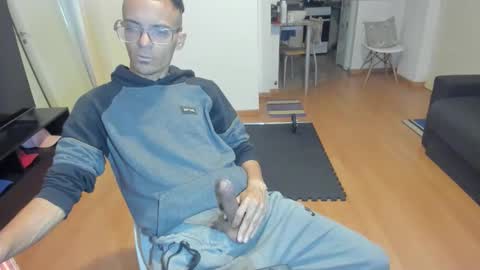 guachin_new online show from September 10, 3:38 am