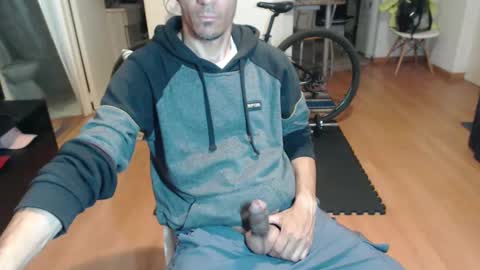 guachin_new online show from October 1, 5:11 am