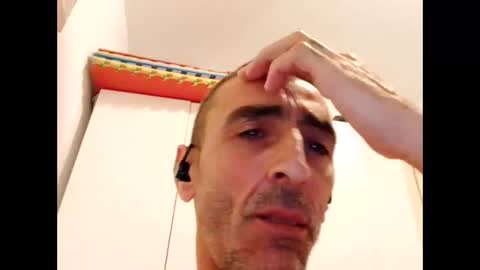 guanchoe online show from December 4, 6:59 pm