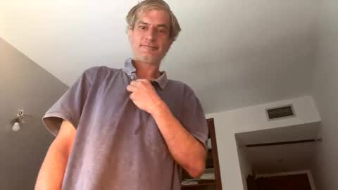 guardiannif_ online show from February 22, 2:38 pm