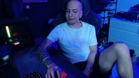 Guayaco  online show from March 25, 4:00 pm